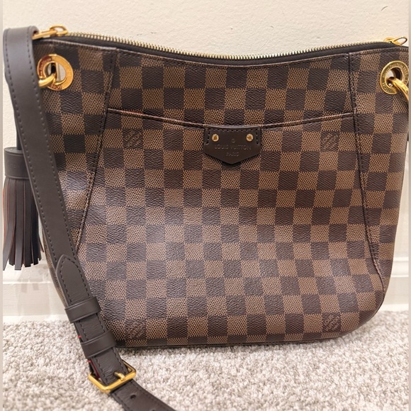 Louis Vuitton
Damier Ebene South Bank Besace Crossbody/Shoulder Bag - Picture 3 of 16